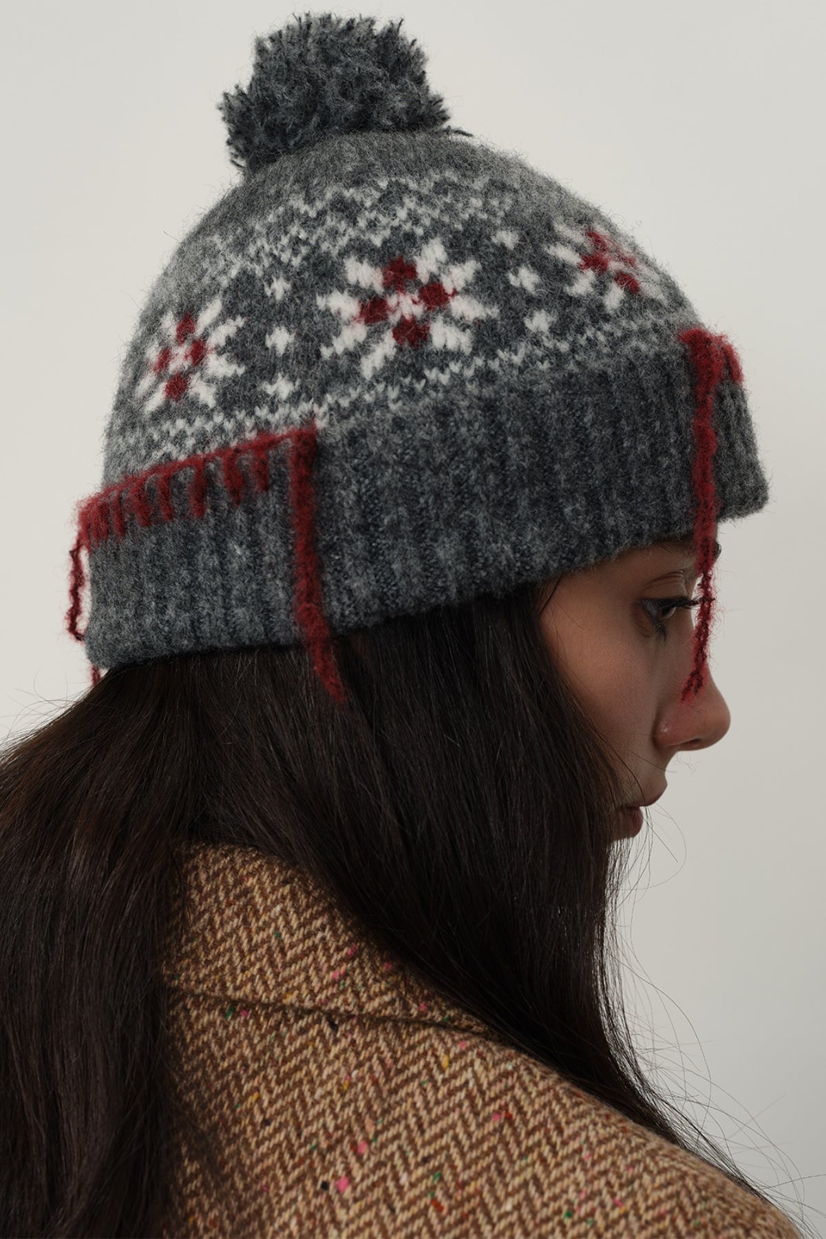 Seam Trim Geometric Knit Hat